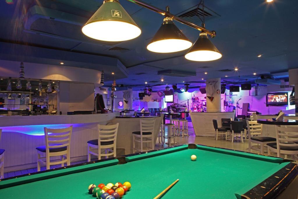 Sea View Hotel Дубай Экстерьер фото